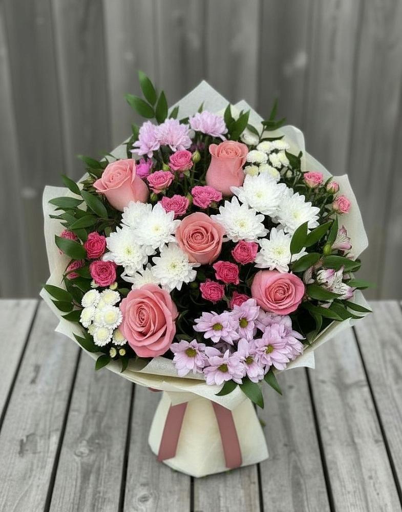 Букет цветов из: Альстромерии, Гвоздики, Розы и Хризантемы в Петровское Щелковского района
