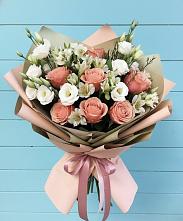Букет цветов из:  Розы, Альстромерии и Лизиантусы #REPLACE_PRED# Петровское Щелковского района