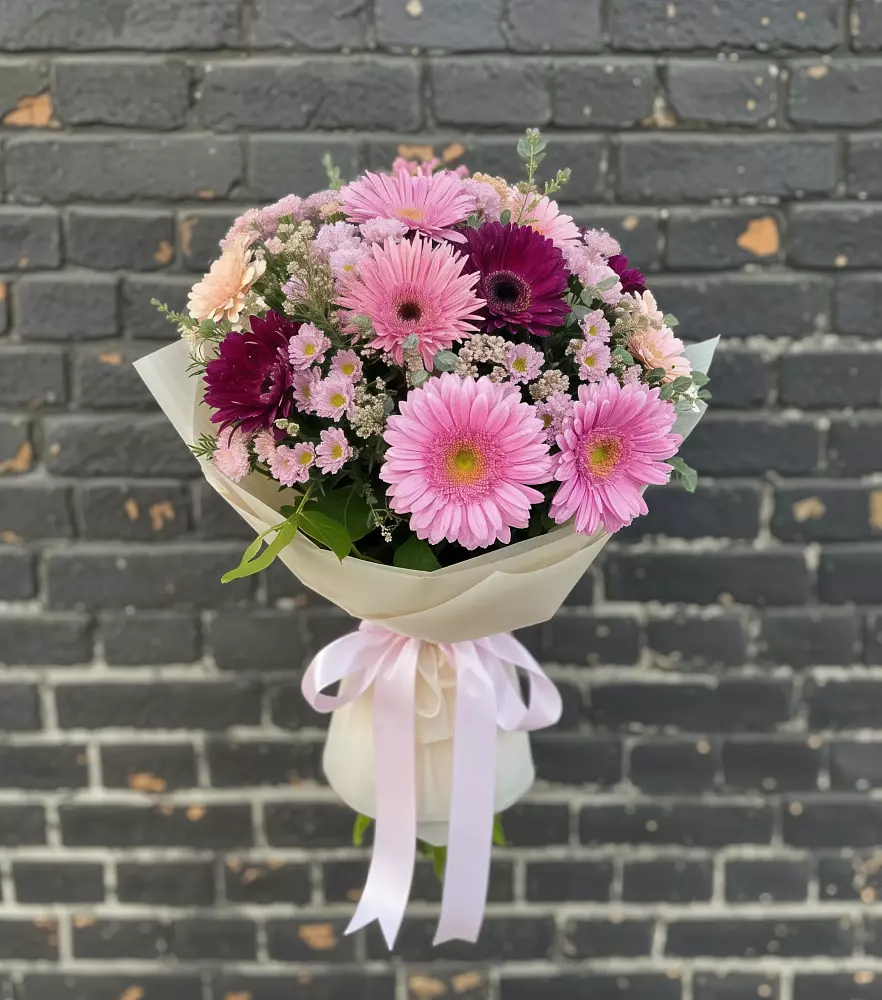 Букет цветов из: Герберы и Хризантемы в Петровское Щелковского района
