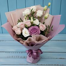 Букет цветов из:  Розы и Лизиантусы в Петровское Щелковского района