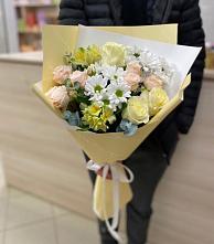Букет цветов из:  Альстромерии, Розы и Хризантемы в Петровское Щелковского района