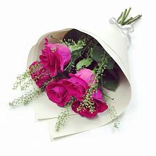 Букет цветов из:  Розы в Петровское Щелковского района