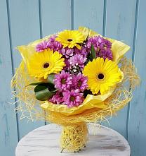 Букет цветов из:  Хризантемы и Герберы в Петровское Щелковского района