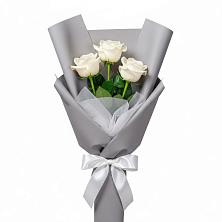 Букет 3 белые розы в Петровское Щелковского района