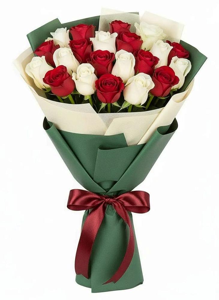 Букет Микс из красных и белых роз в Петровское Щелковского района