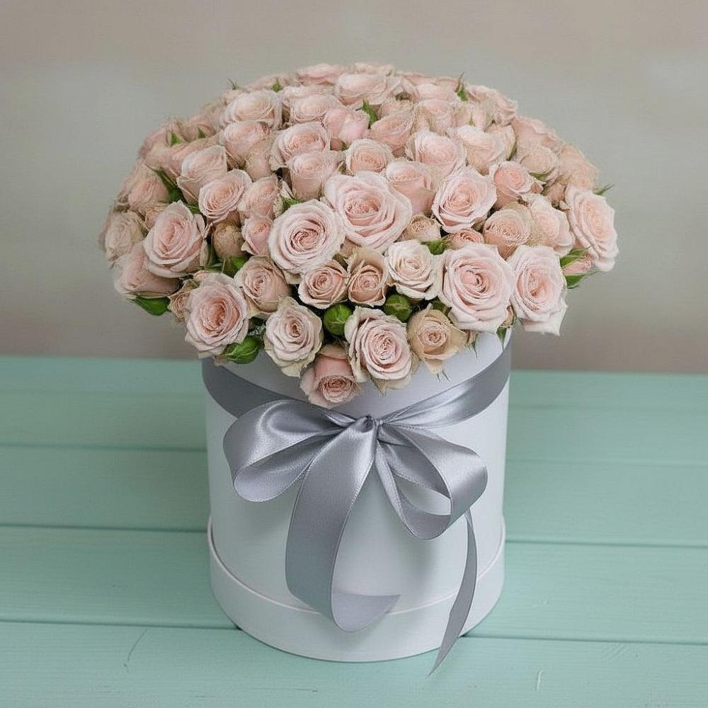 Цветочная композиция из Розы в шляпной коробке в Петровское Щелковского района